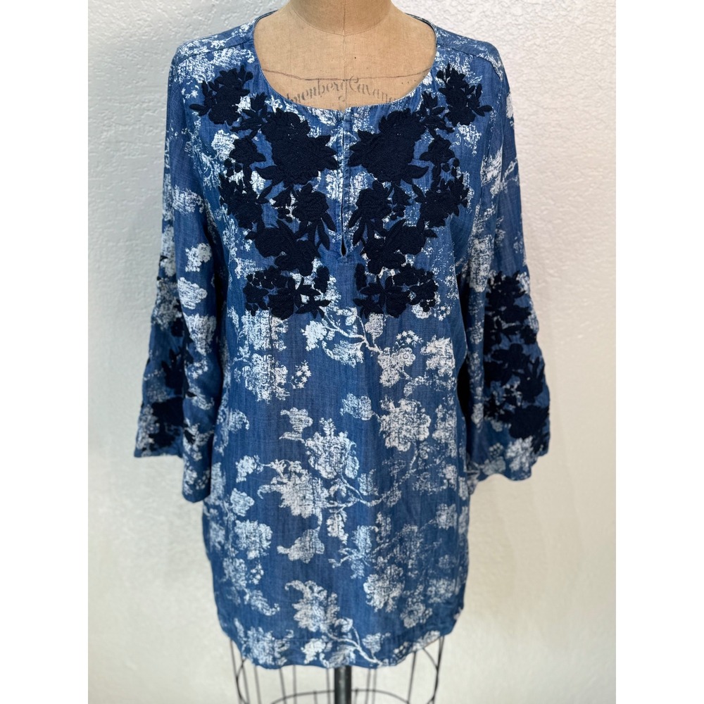 Chicos Womens Tunic Top Blue Floral‎ Embroidered Bell Sleeve Size 12-14